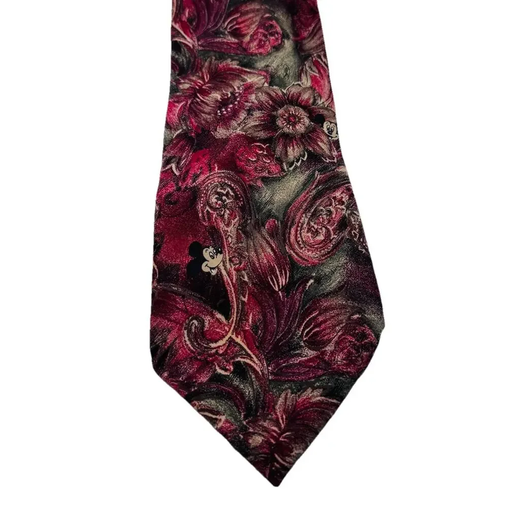Disney Originals Red Swirl Print Mickey Mouse Mens Neck Tie 3.75 x 59
